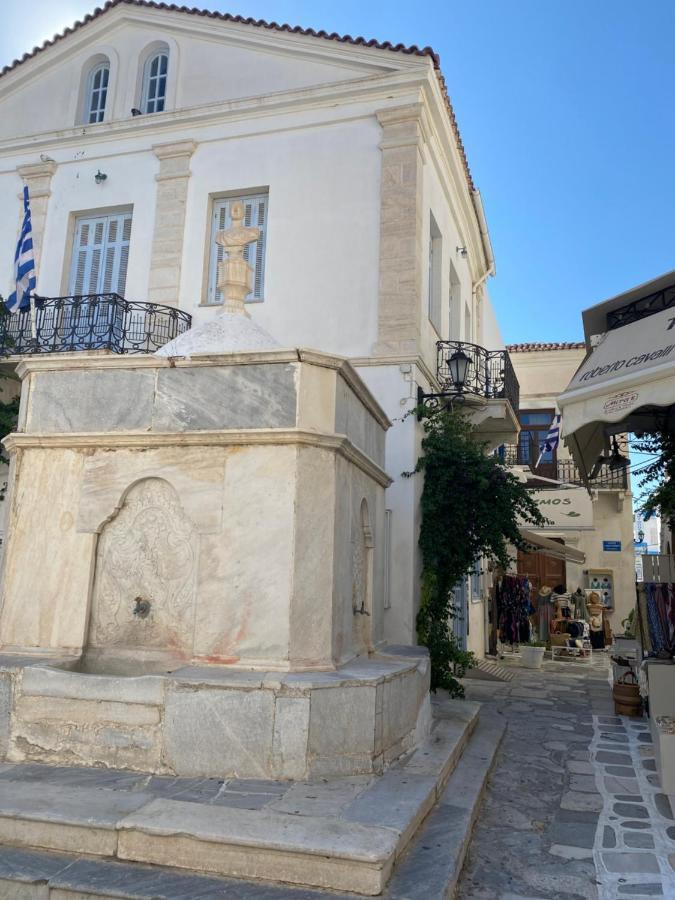 Iakovos' Luxury House Villa Tínos Kültér fotó